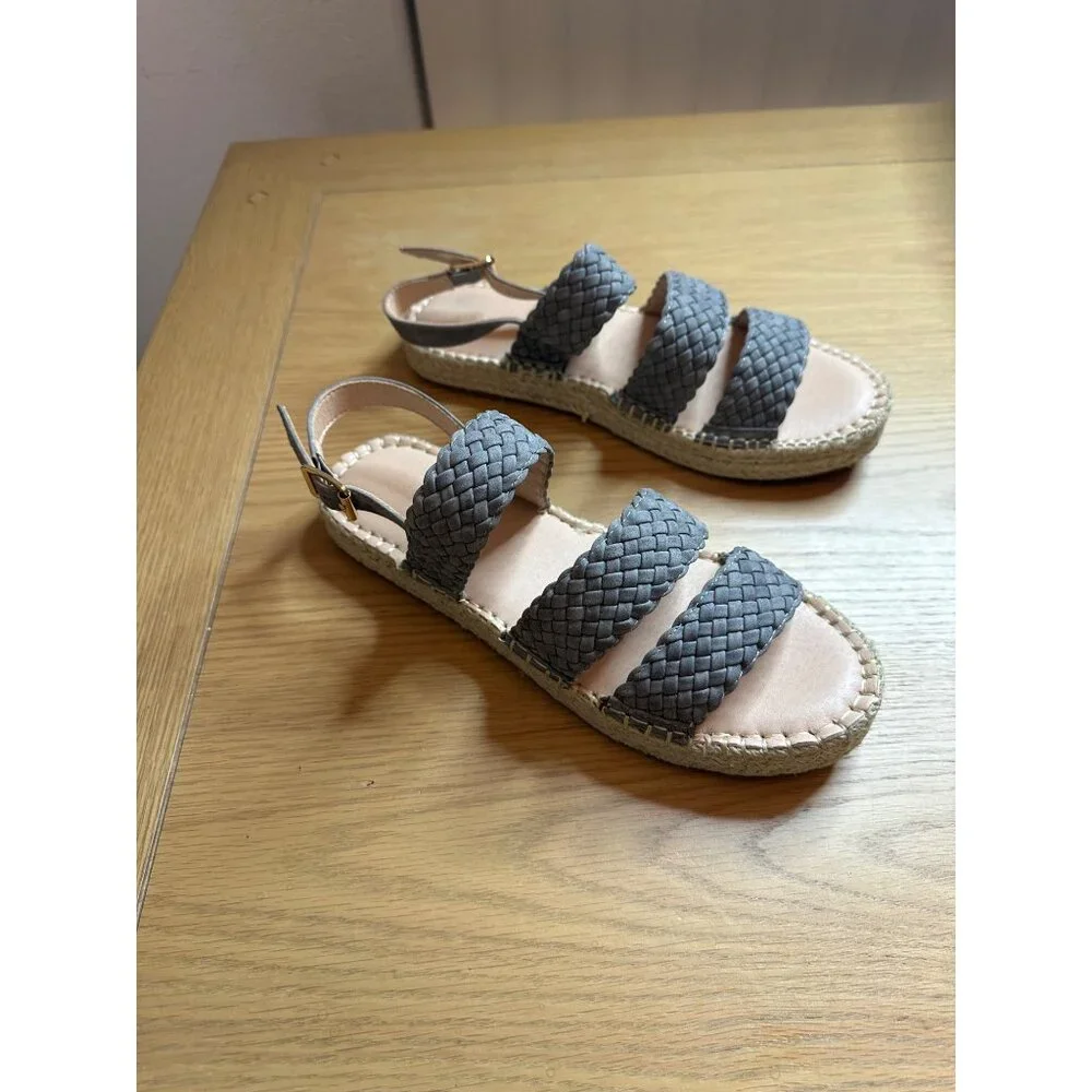 Chase & Chloe Women's Woven Strap Platform Sandals Lot of 2 Black & Gray Size 9